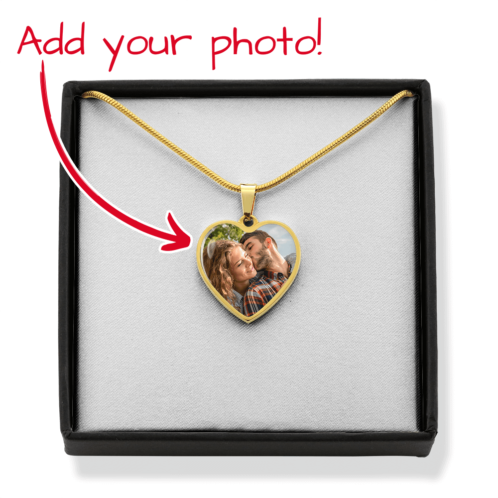 Close to Your Heart — Personalized Photo Necklace